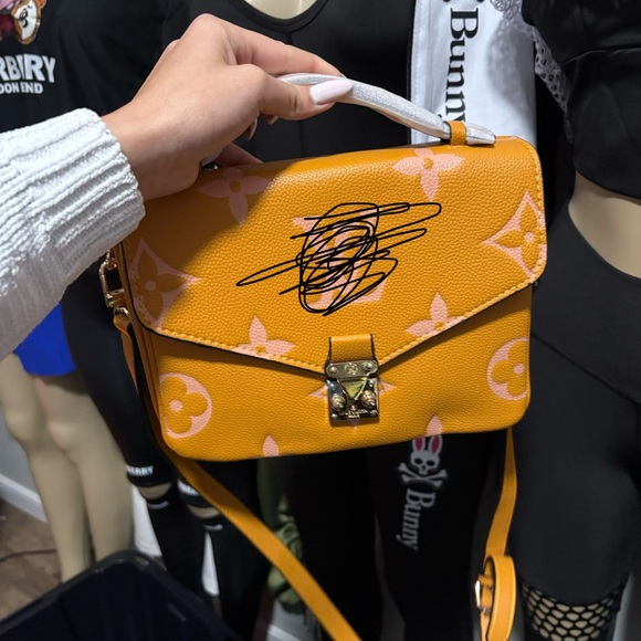 Orange Designer Handbag - Picture 2 of 3